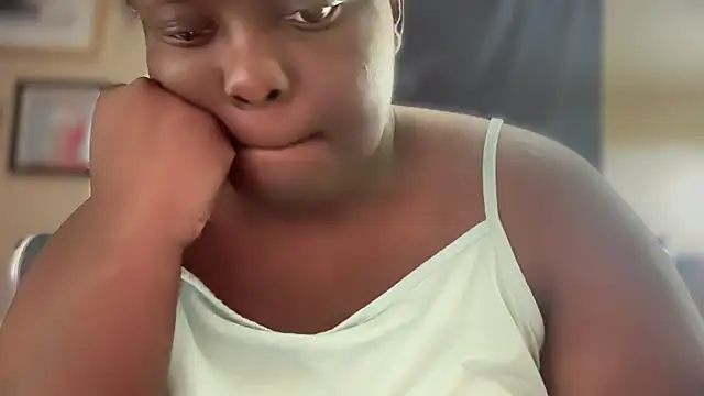 Snapshot of Yagurl__west chatting on March 1, 2025, 9:37 pm Yagurl west online show from March 1, 2025, 9:37 pm