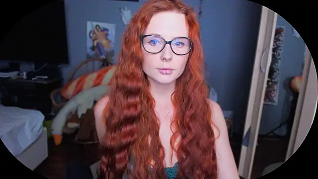 Snapshot of KlementinaBbG chatting on December 14, 2024, 8:51 pm KlementinaBbG online show from December 14, 2024, 8:51 pm