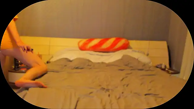 Snapshot of KlementinaBbG chatting on December 20, 2024, 8:55 pm KlementinaBbG online show from December 20, 2024, 8:55 pm