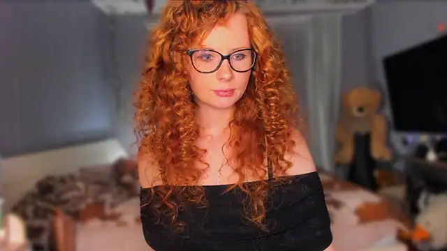 KlementinaBbG online show from March 4, 2026, 8:37 pm