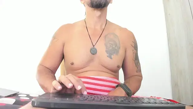 JULESLAKES online show from March 6, 2026, 4:47 pm