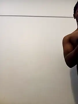 Snapshot of Vuyokaki chatting on September 18, 2025, 6:04 am Vuyokaki online show from September 18, 2025, 6:04 am