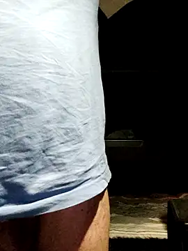 Snapshot of mikostriper chatting on November 29, 2025, 2:47 am mikostriper online show from November 29, 2025, 2:47 am