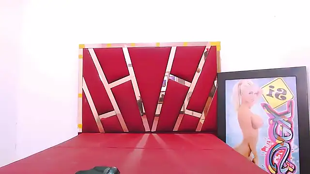 Snapshot of ana_star chatting on March 7, 2025, 2:46 am ana star online show from March 7, 2025, 2:46 am