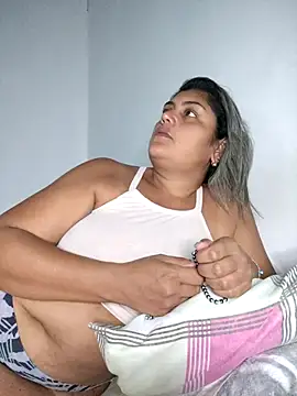 AlyDenalioficial online show from February 5, 2026, 3:05 pm