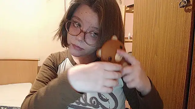 Snapshot of Chmiri_cb chatting on December 18, 2024, 2:28 pm Chmiri cb online show from December 18, 2024, 2:28 pm