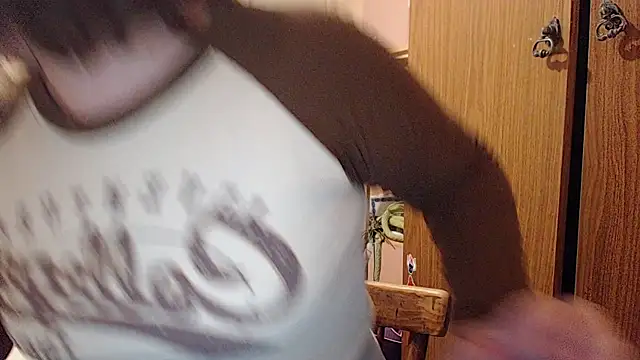 Snapshot of Chmiri_cb chatting on March 14, 2025, 4:51 pm Chmiri cb online show from March 14, 2025, 4:51 pm