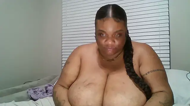 NaughtyHottieBBW online show from November 3, 2025, 11:26 pm