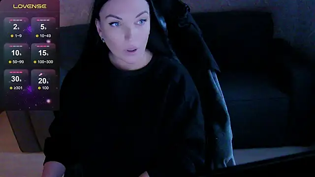 blackberry star online show from December 4, 2025, 8:56 am