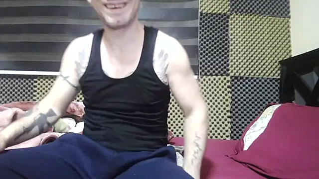 Snapshot of Arabeyes chatting on March 12, 2026, 10:38 pm Arabeyes online show from March 12, 2026, 10:38 pm