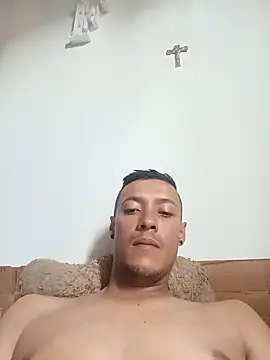 venoso23cm online show from May 19, 2026, 6:36 pm