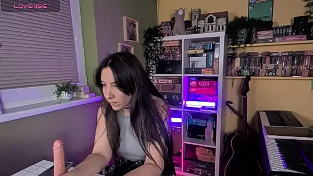 Snapshot of LelianaHazel chatting on February 3, 2026, 4:34 pm LelianaHazel online show from February 3, 2026, 4:34 pm