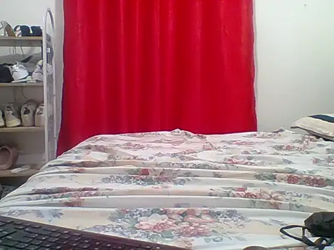 sexy  candyy online show from March 18, 2026, 4:21 pm