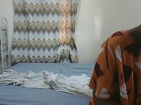 sexy  candyy online show from July 1, 2026, 12:07 pm
