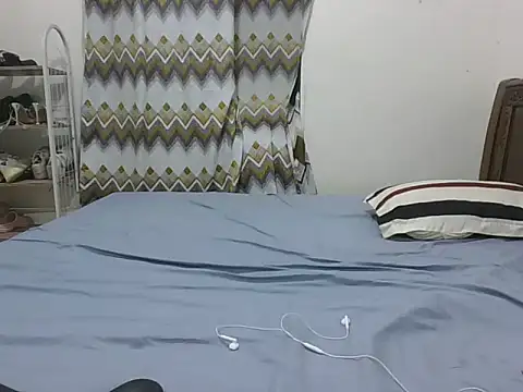 sexy  candyy online show from July 4, 2026, 6:14 pm
