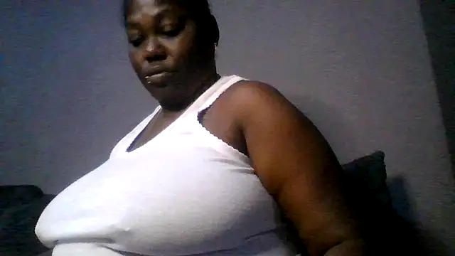 Snapshot of XgeileKutje chatting on February 3, 2026, 9:53 pm XgeileKutje online show from February 3, 2026, 9:53 pm