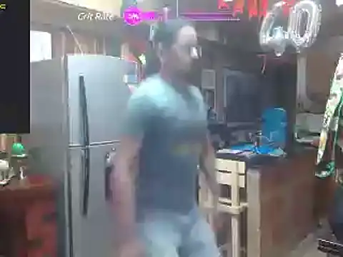 Snapshot of Dr_Pocholate84 chatting on January 6, 2025, 1:31 am Dr Pocholate84 online show from January 6, 2025, 1:31 am