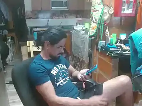 Snapshot of Dr_Pocholate84 chatting on January 9, 2025, 1:50 am Dr Pocholate84 online show from January 9, 2025, 1:50 am