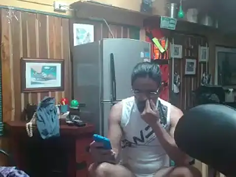 Snapshot of Dr_Pocholate84 chatting on January 18, 2025, 4:37 am Dr Pocholate84 online show from January 18, 2025, 4:37 am