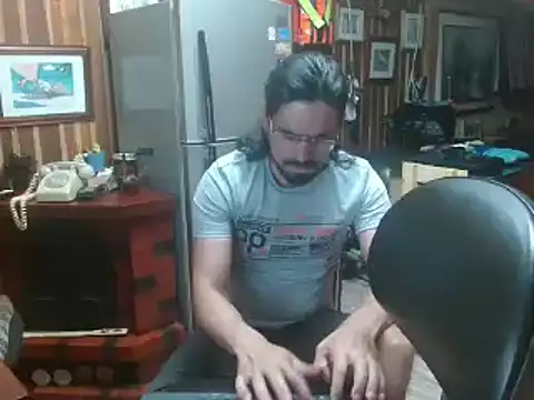 Snapshot of Dr_Pocholate84 chatting on January 21, 2025, 2:22 am Dr Pocholate84 online show from January 21, 2025, 2:22 am