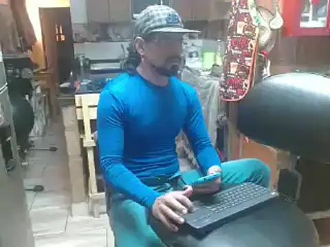 Snapshot of Dr_Pocholate84 chatting on January 21, 2025, 5:51 pm Dr Pocholate84 online show from January 21, 2025, 5:51 pm