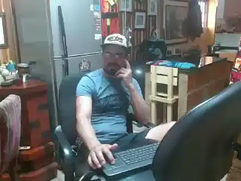 Snapshot of Dr_Pocholate84 chatting on January 22, 2025, 5:59 pm Dr Pocholate84 online show from January 22, 2025, 5:59 pm