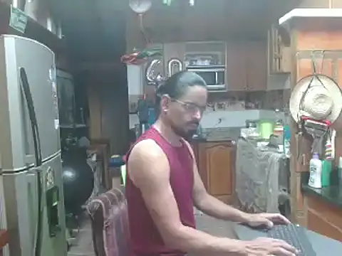 Snapshot of Dr_Pocholate84 chatting on January 30, 2025, 4:16 am Dr Pocholate84 online show from January 30, 2025, 4:16 am