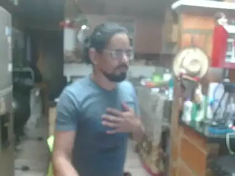 Snapshot of Dr_Pocholate84 chatting on February 20, 2025, 2:29 am Dr Pocholate84 online show from February 20, 2025, 2:29 am