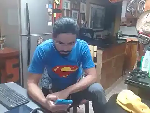 Snapshot of Dr_Pocholate84 chatting on February 26, 2025, 3:10 am Dr Pocholate84 online show from February 26, 2025, 3:10 am