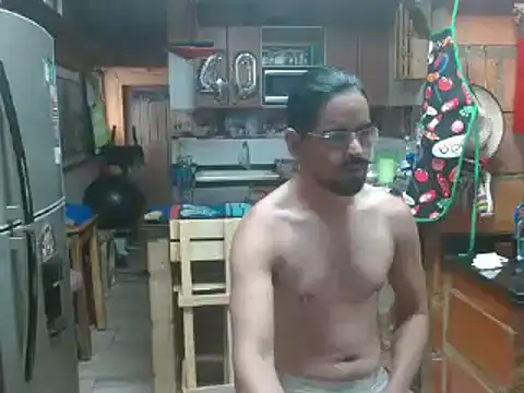 Snapshot of Dr_Pocholate84 chatting on March 11, 2025, 4:18 pm Dr Pocholate84 online show from March 11, 2025, 4:18 pm