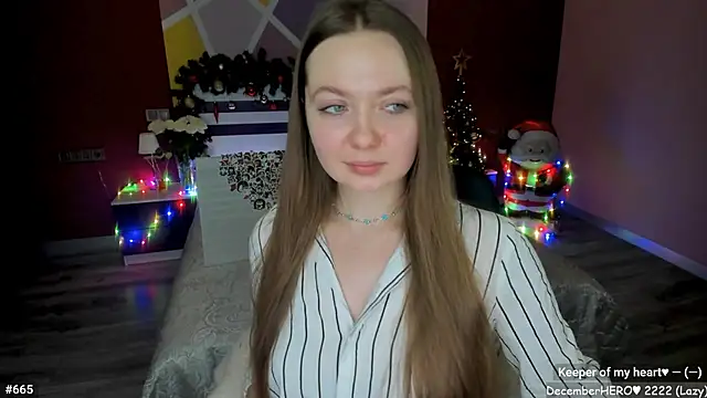 LizaGost online show from December 17, 2025, 12:44 pm