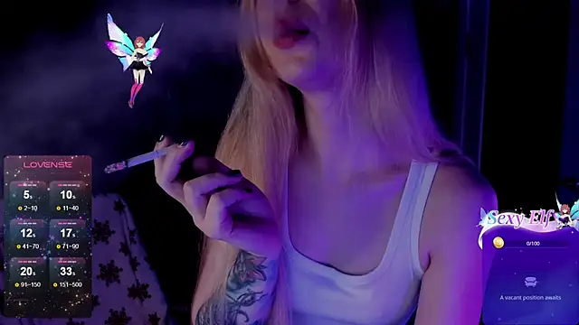 Snapshot of Aqualen chatting on February 19, 2025, 3:38 pm Aqualen online show from February 19, 2025, 3:38 pm