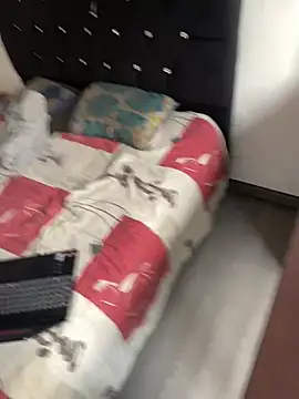 Snapshot of Mollly_n_david chatting on March 16, 2026, 7:07 pm Mollly n david online show from March 16, 2026, 7:07 pm