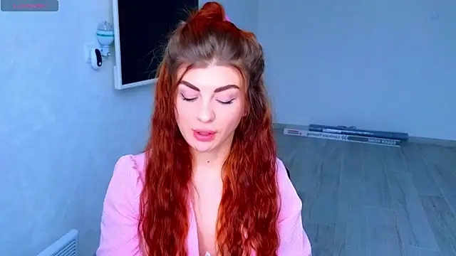  comefeelme  online show from February 23, 2025, 7:22 am