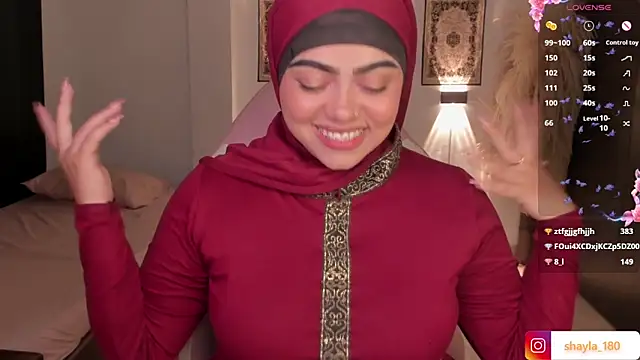 Snapshot of shayla_18 chatting on March 18, 2025, 11:42 pm shayla 18 online show from March 18, 2025, 11:42 pm