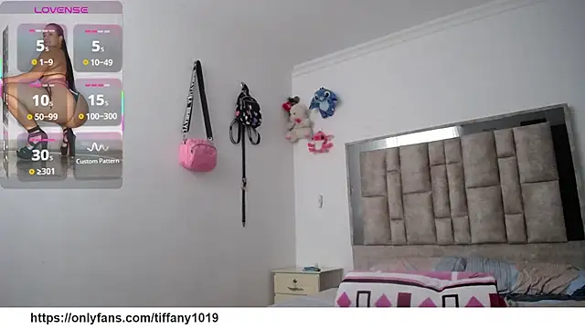 tiffany  pink online show from March 8, 2026, 6:12 pm