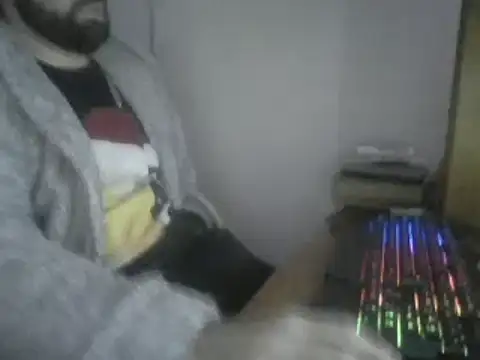 Snapshot of joaodias_97 chatting on December 19, 2024, 9:28 pm joaodias 97 online show from December 19, 2024, 9:28 pm