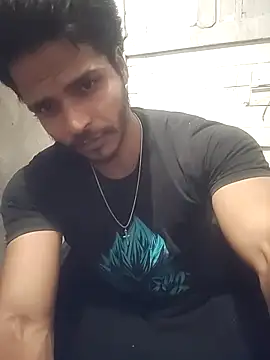 Snapshot of rounakhunk chatting on April 23, 2026, 7:27 pm rounakhunk online show from April 23, 2026, 7:27 pm