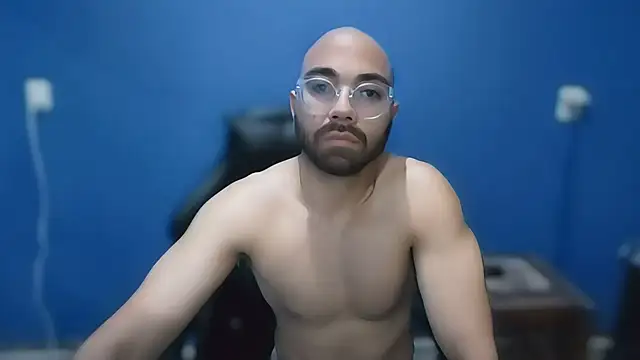 Snapshot of ElmaCannon chatting on February 25, 2025, 2:14 am ElmaCannon online show from February 25, 2025, 2:14 am