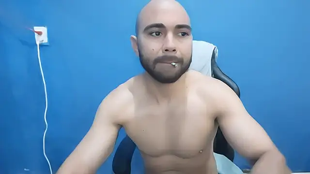 Snapshot of ElmaCannon chatting on March 8, 2025, 12:41 pm ElmaCannon online show from March 8, 2025, 12:41 pm