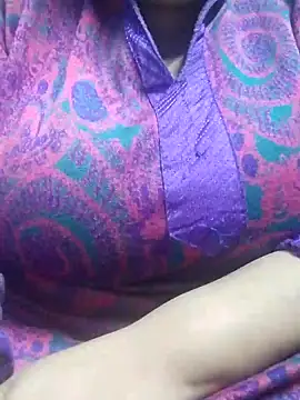 Snapshot of Seema_99 chatting on January 4, 2025, 1:42 pm Seema 99 online show from January 4, 2025, 1:42 pm