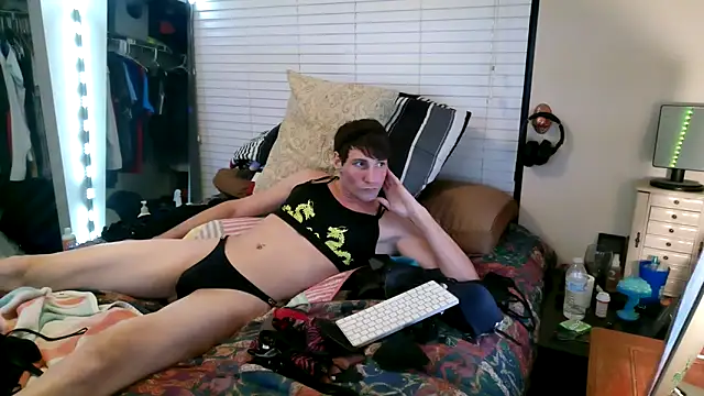 Snapshot of ashleysimmons chatting on February 20, 2025, 9:53 pm ashleysimmons online show from February 20, 2025, 9:53 pm