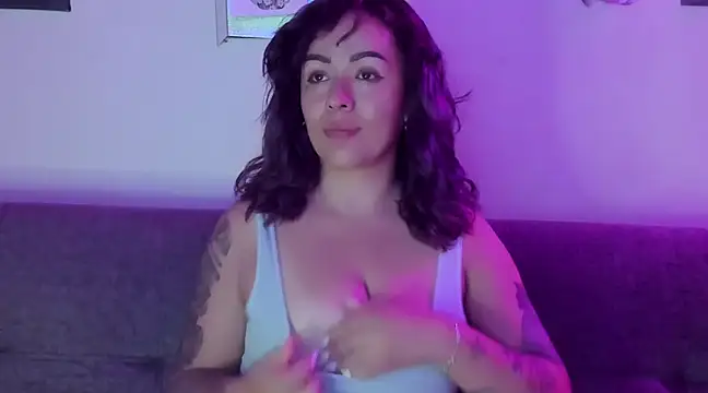 joan-star online show from January 28, 2025, 12:05 am