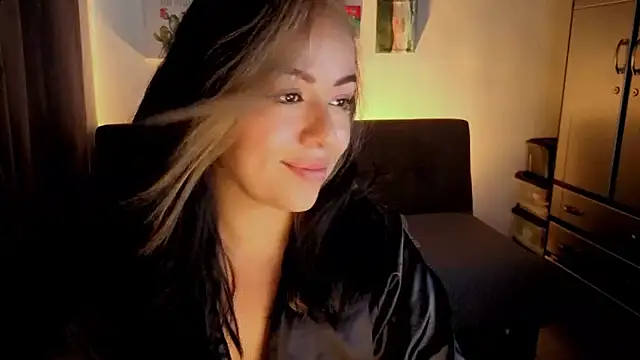 Snapshot of joan-star chatting on February 13, 2026, 5:20 pm joan-star online show from February 13, 2026, 5:20 pm