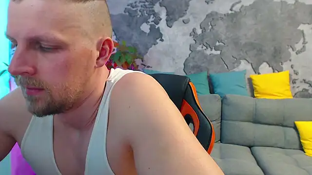 VikingChrisss online show from May 10, 2026, 9:14 am
