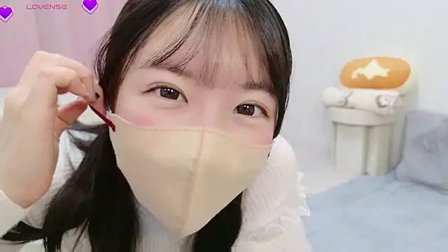 anchan  online show from October 21, 2025, 2:07 pm