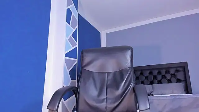 alex oficial online show from March 14, 2025, 9:46 am