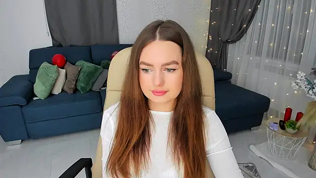 MiracleCurly online show from February 20, 2025, 4:14 pm