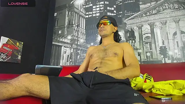 steffanxxll online show from June 28, 2026, 4:51 am