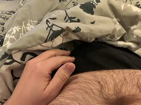 Snapshot of Benni81nrw chatting on February 5, 2026, 4:33 pm Benni81nrw online show from February 5, 2026, 4:33 pm